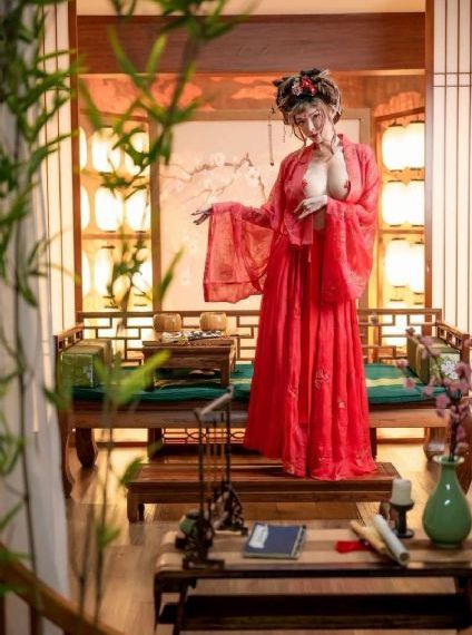 年轻护士2放荡年轻护士3_高清免费观看