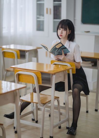 新素女艳谭电影_4K超清在线观看