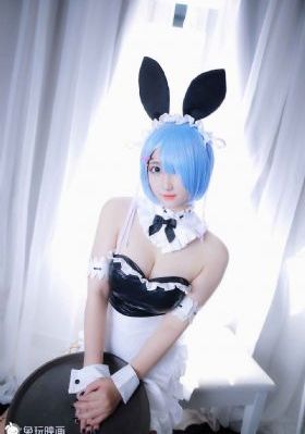 金玉瓶_JVID性感写真