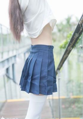 军靴保安的贱奴们3_720在线播放